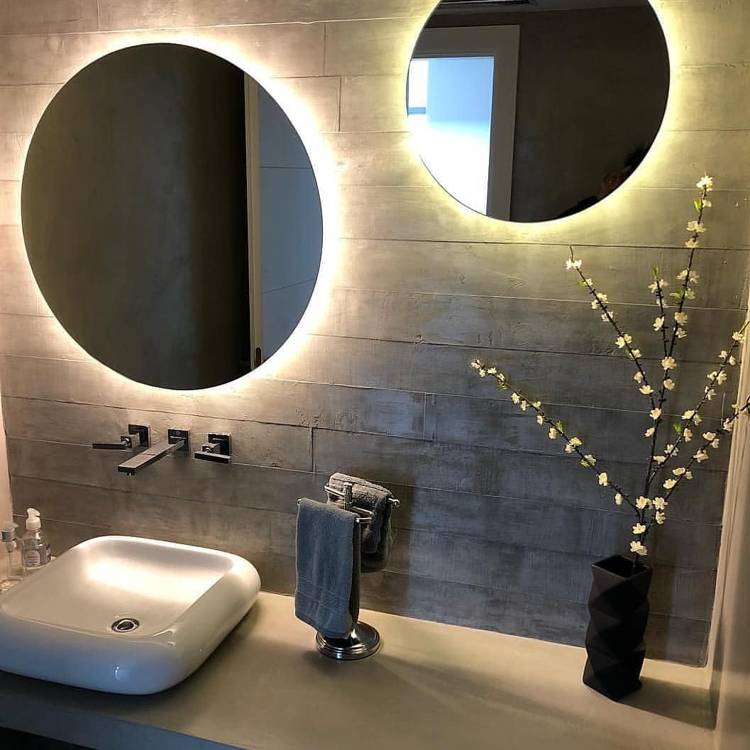 5 Banheiro Com Visual Indústrial Com O Efeito De Ripas De Concreto No Revestimento Da Parede. Crédito @cimentoqueimadorj