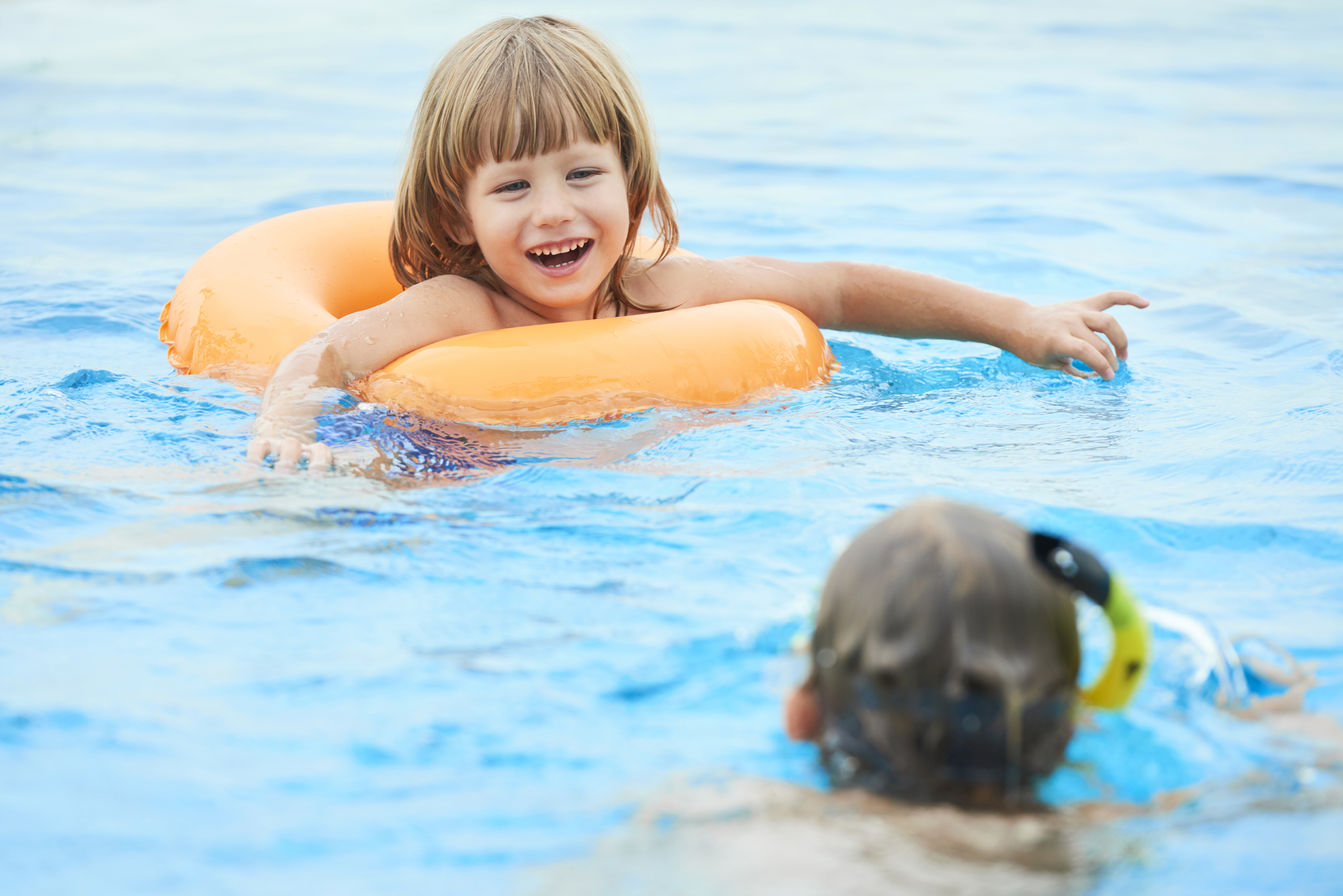 Férias escolares combinam com diversão! Confira as indicações de uso e escolha  a melhor piscina infantil
