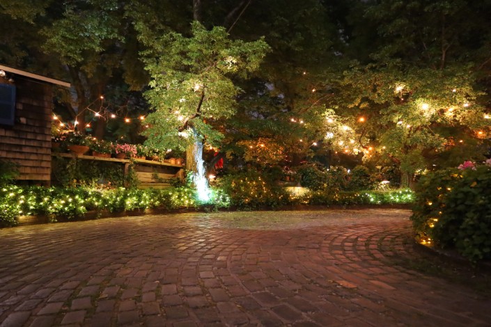 iluminação para jardim